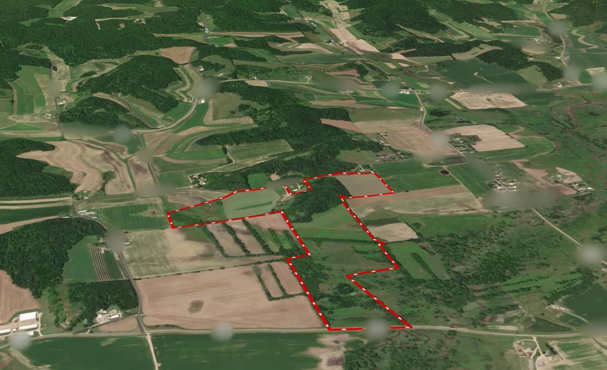 HLRBO Hunting Lease 130 acres in Sauk County,Wisconsin